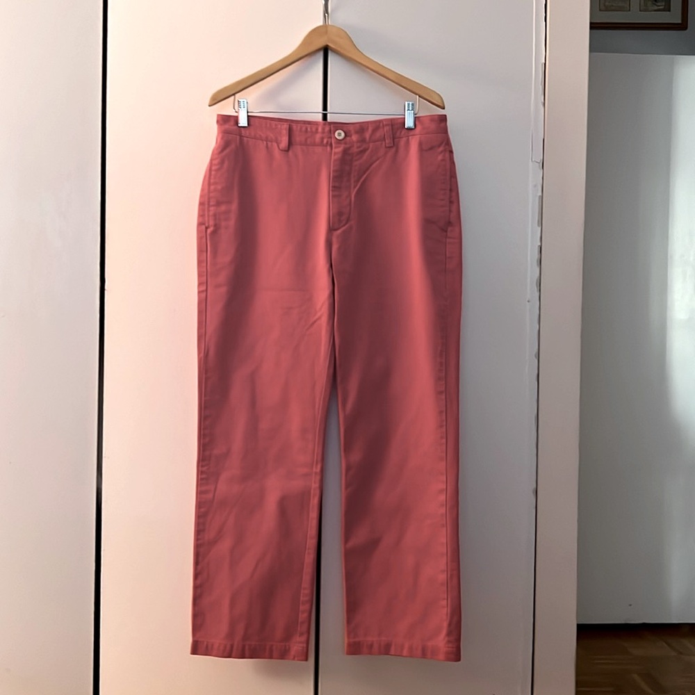 Nantucket red pants from Vineyard Vines.